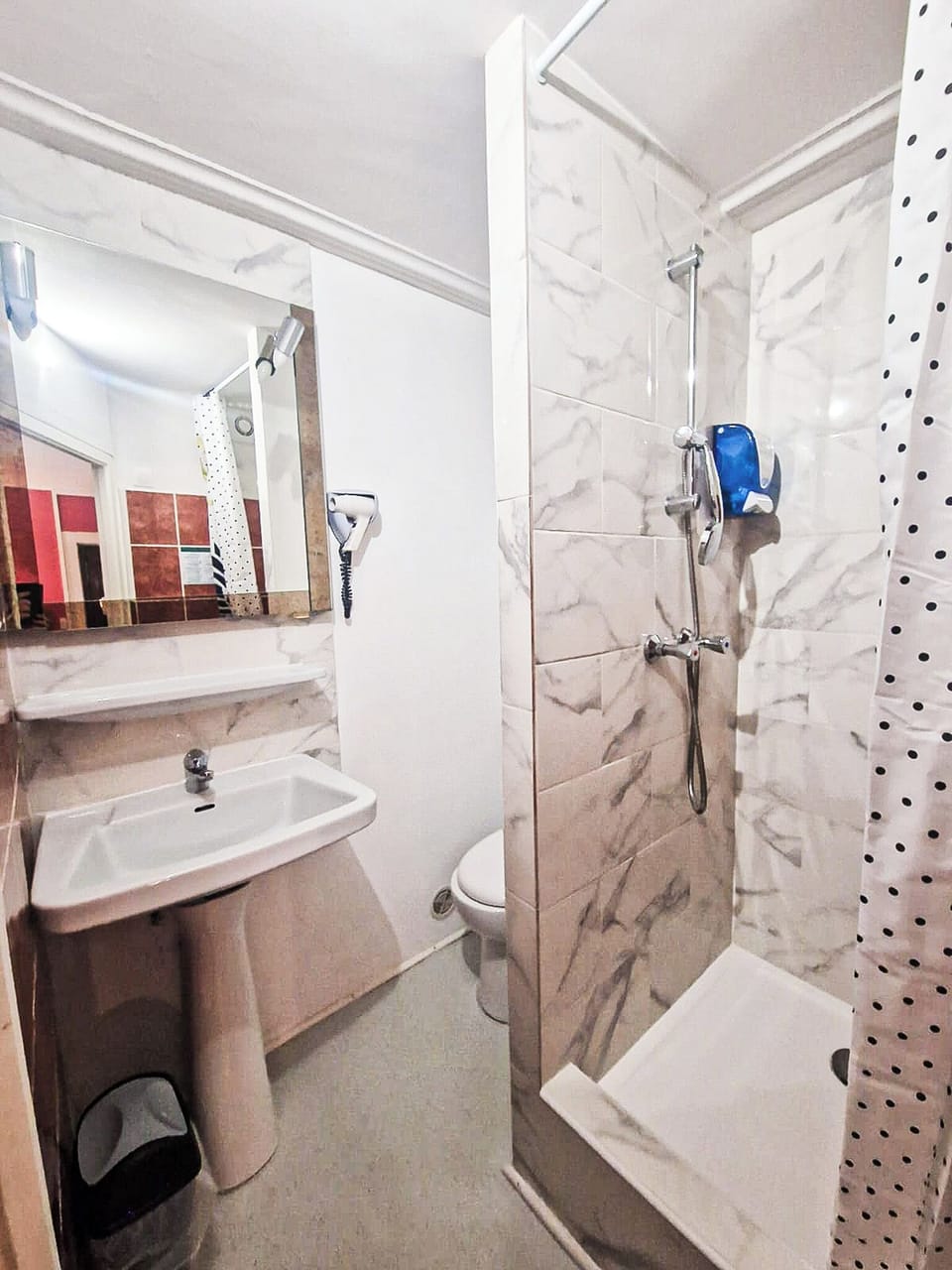 Desk, iron/ironing board, free WiFi, bed sheets