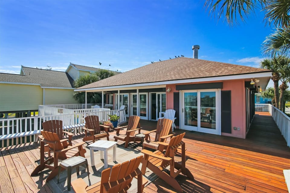 House (3 Bedrooms) | Property amenity