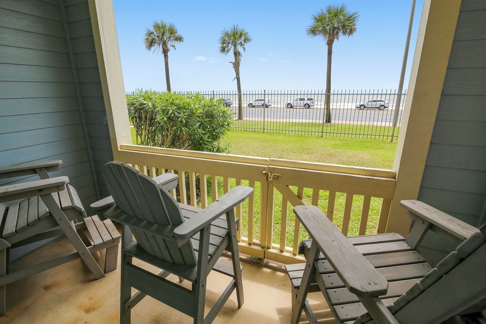 Condo (1 Bedroom) | Property amenity