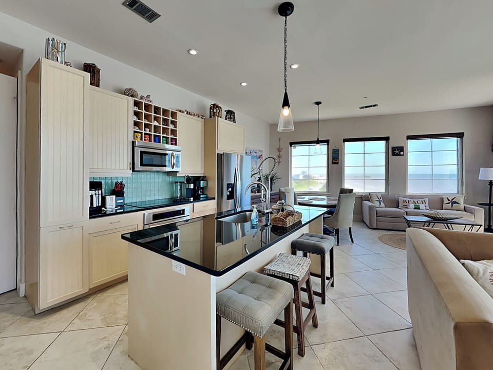 Condo (2 Bedrooms) | Miscellaneous