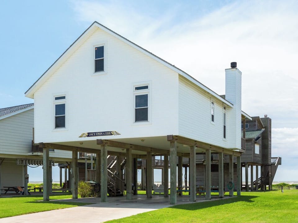 House (3 Bedrooms) | Property amenity