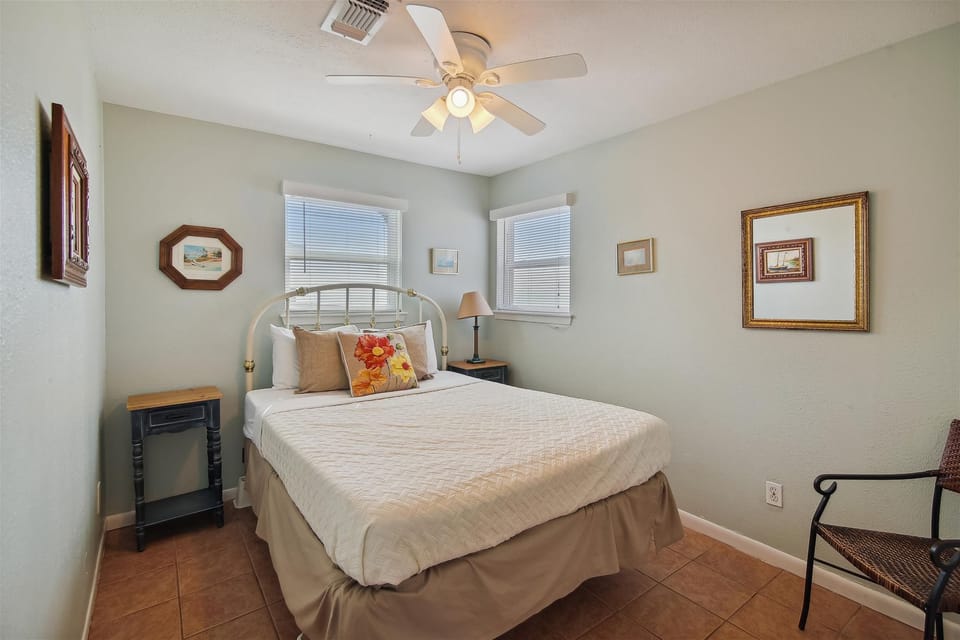 House (4 Bedrooms) | Property amenity
