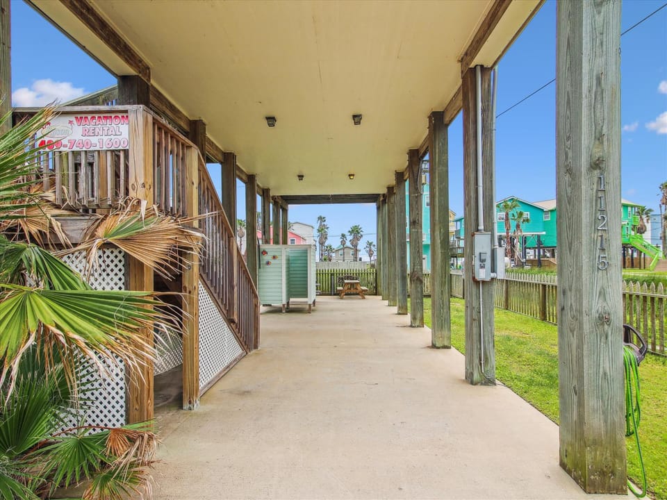 House (3 Bedrooms) | Property amenity