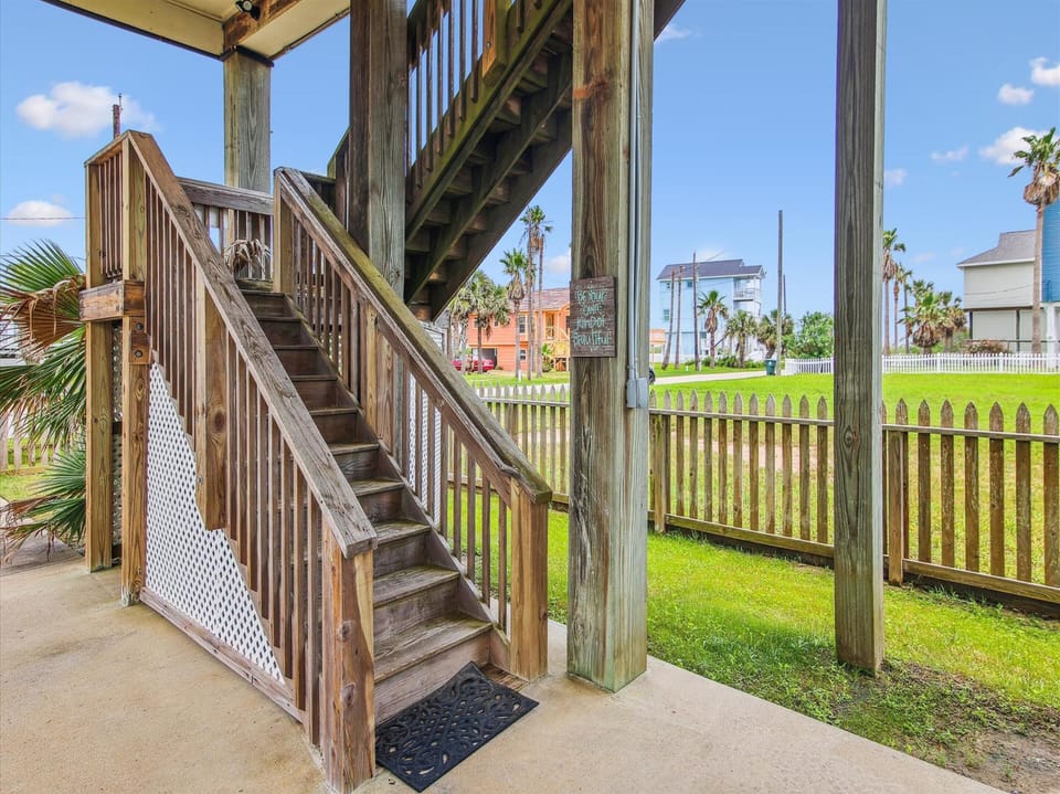 House (3 Bedrooms) | Property amenity