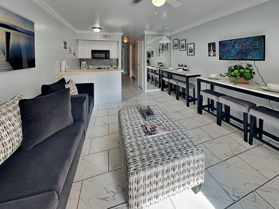 Condo (1 Bedroom) | Property amenity