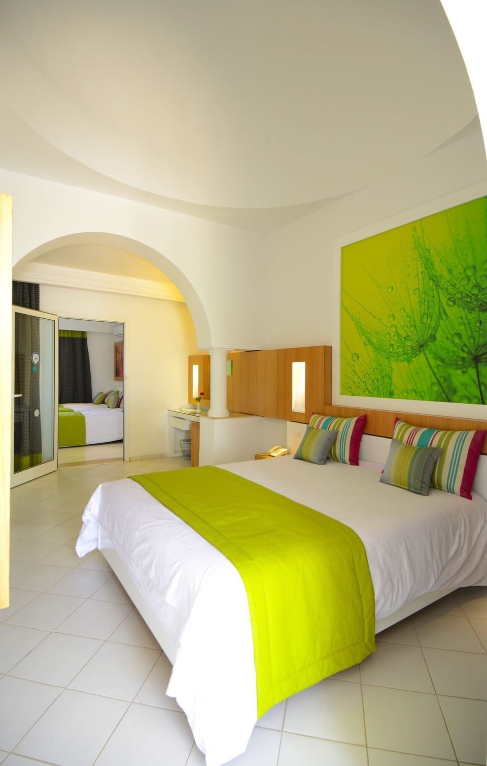 Down comforters, pillowtop beds, minibar, in-room safe