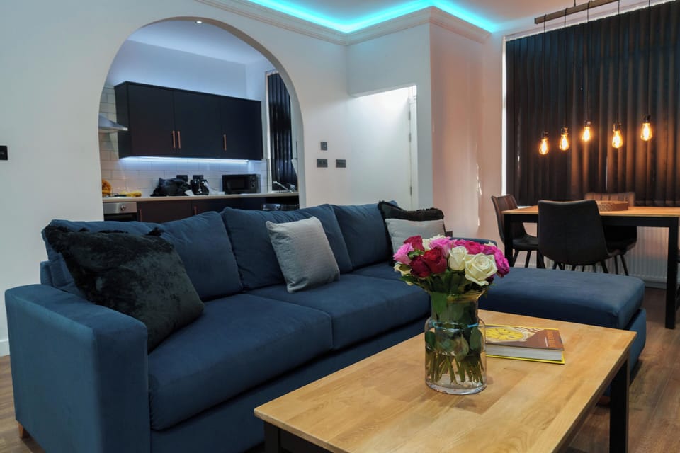 Superior House, Ensuite (2 Bedroom House ) | Lounge