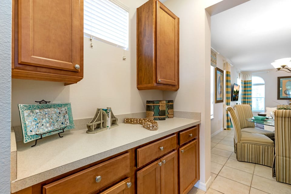 House | Private kitchen | Full-size fridge, microwave, oven, stovetop