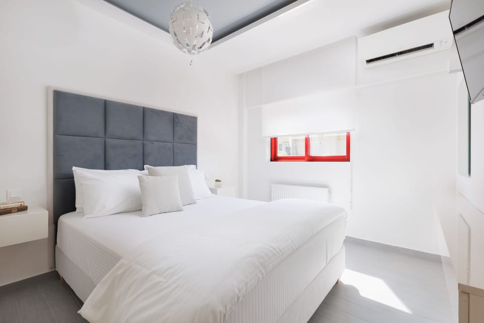 A Luxury Retreat in Corfu Town by Konnect, Two-Bedroom Apartment Apartment in Corfu