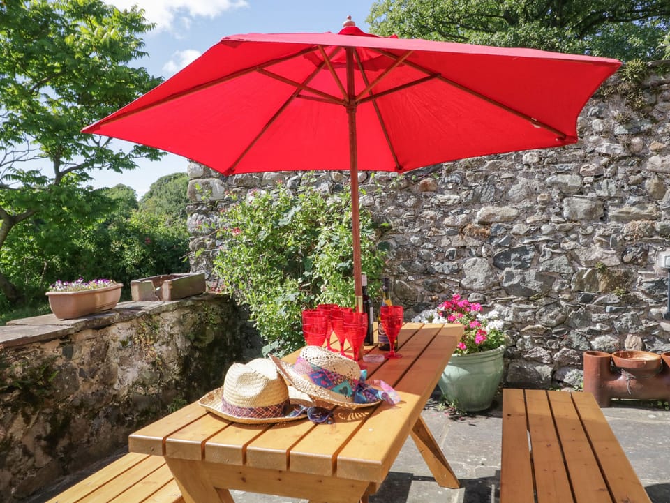 Cottage | Balcony