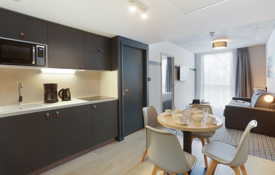Private kitchenette