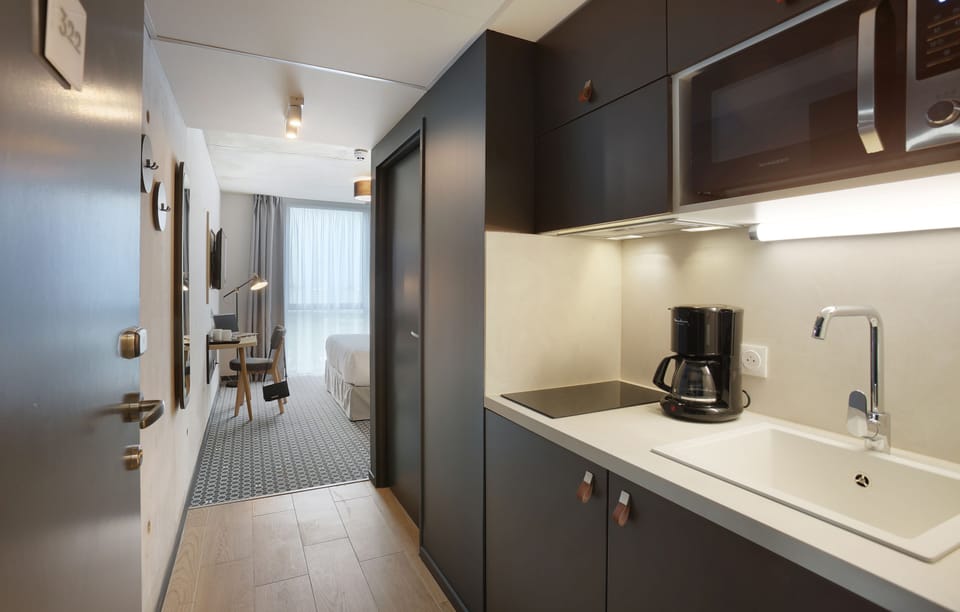 Private kitchenette