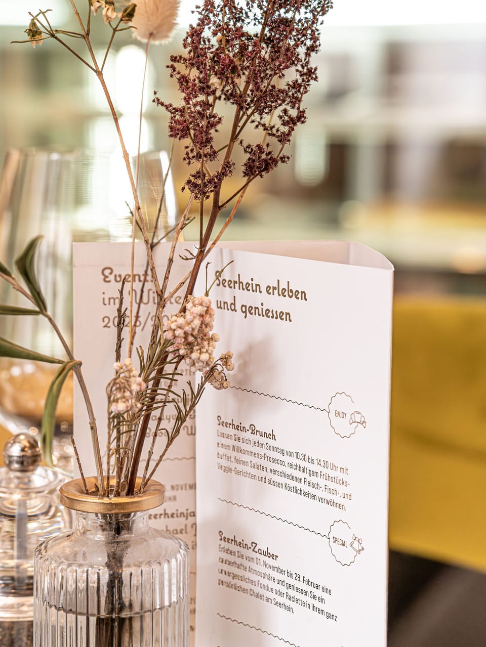 Breakfast, lunch, dinner served; alfresco dining