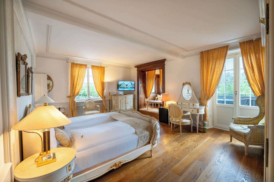 Deluxe Double Room | Hypo-allergenic bedding, individually decorated, individually furnished