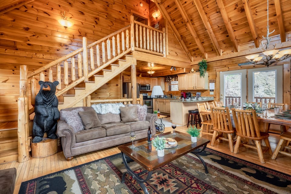 Family Cabin | Living room | TV, fireplace, Netflix, DVD player
