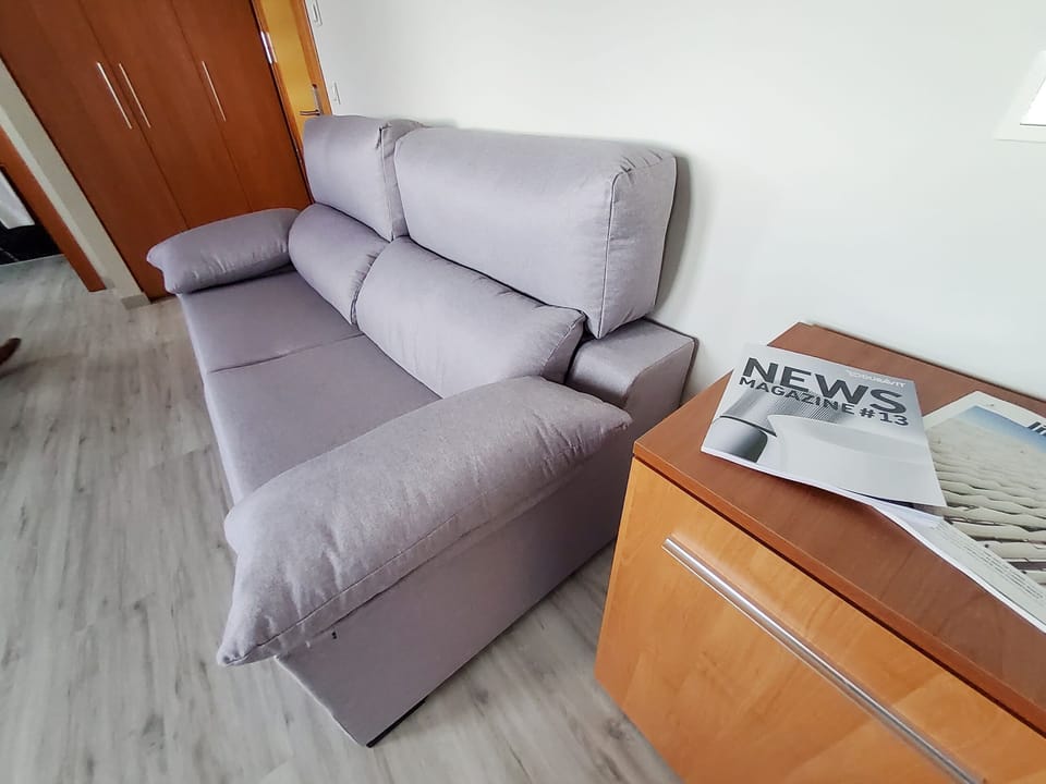 Individually furnished, desk, laptop workspace, free WiFi