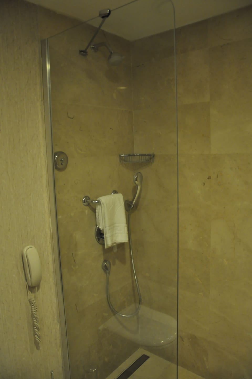 Rainfall showerhead, hair dryer, towels, soap