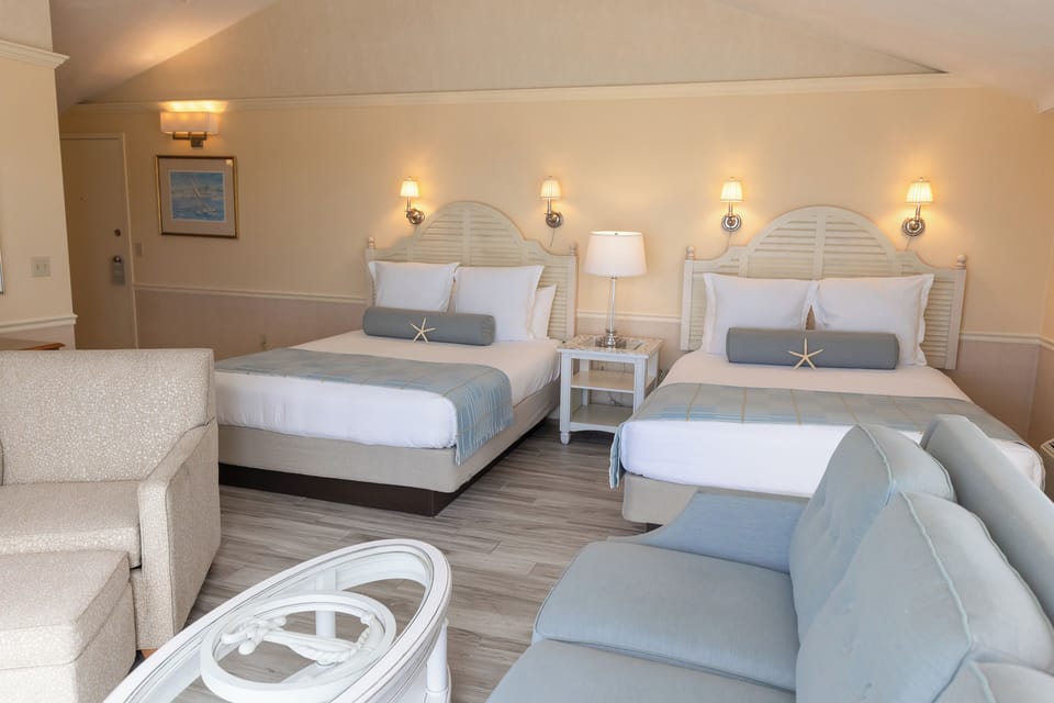 Hypo-allergenic bedding, in-room safe, individually decorated