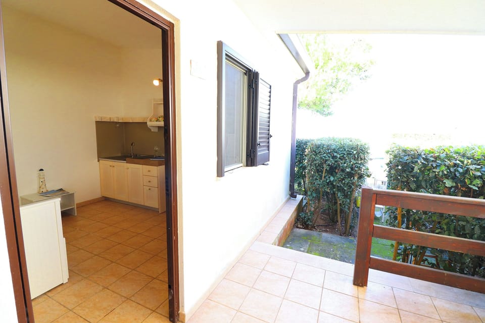 Bungalow, 1 Bedroom, Patio, City View | Terrace/patio