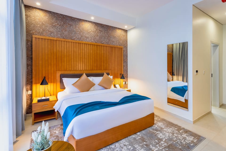 Superior Room | In-room safe, desk, laptop workspace, iron/ironing board