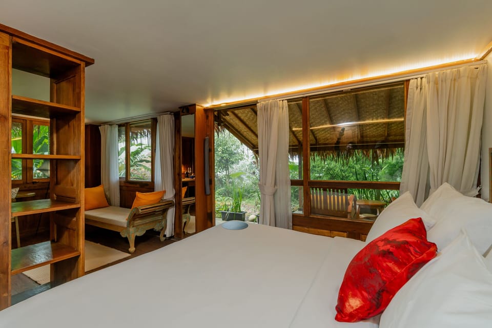 Standard Double Room | Free minibar items, desk, laptop workspace, free WiFi