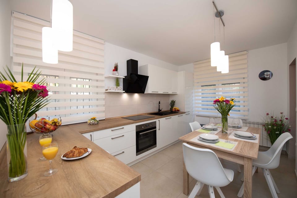 Apartment (Two bedroom apartment with Terrace an) | Private kitchen | Fridge, dining tables