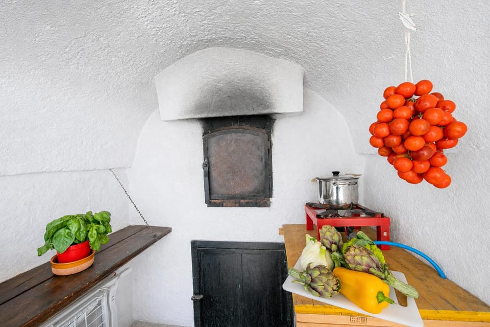 Family Apartment, 2 Bedrooms, Fireplace (La Casa Sulla Roccia Trulli Pool) | Miscellaneous