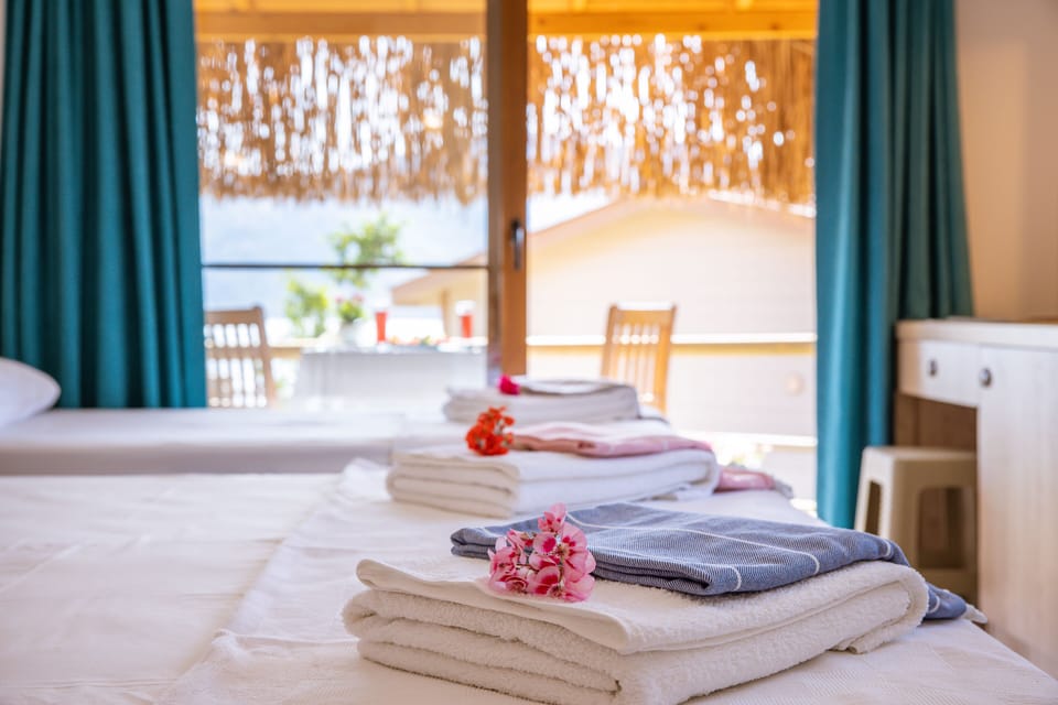 Superior Room, Sea View | Free WiFi, bed sheets