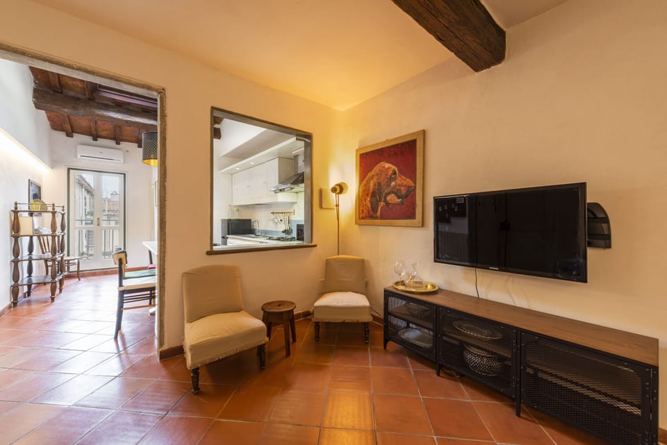 Comfort Apartment | Living area | Flat-screen TV