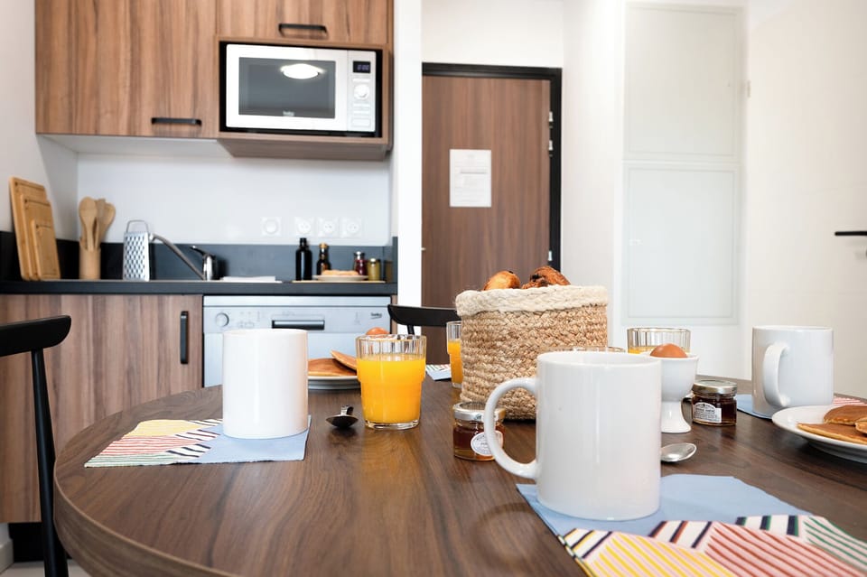 Private kitchenette