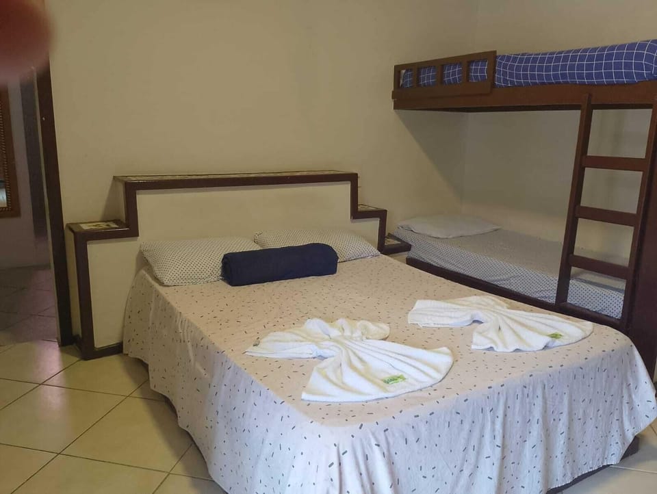 Classic Quadruple Room | Minibar, individually furnished, bed sheets