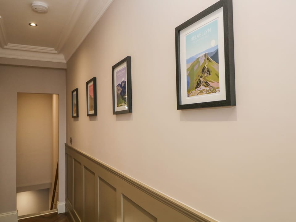 Cottage | Interior