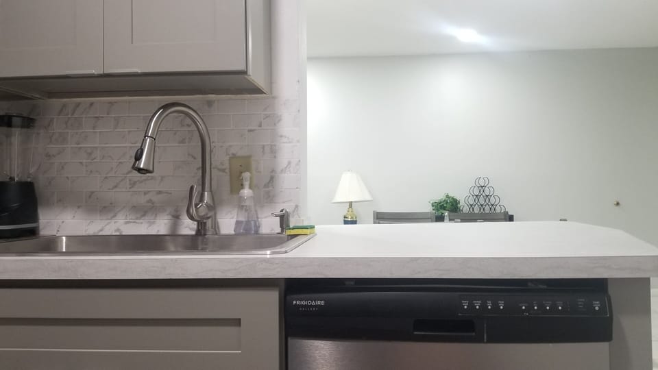 Fridge, microwave, oven