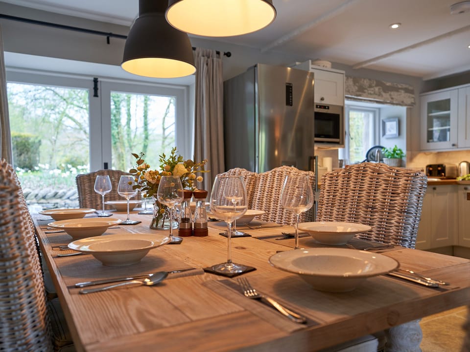 Cottage | Private kitchen | Fridge, dishwasher, electric kettle, toaster