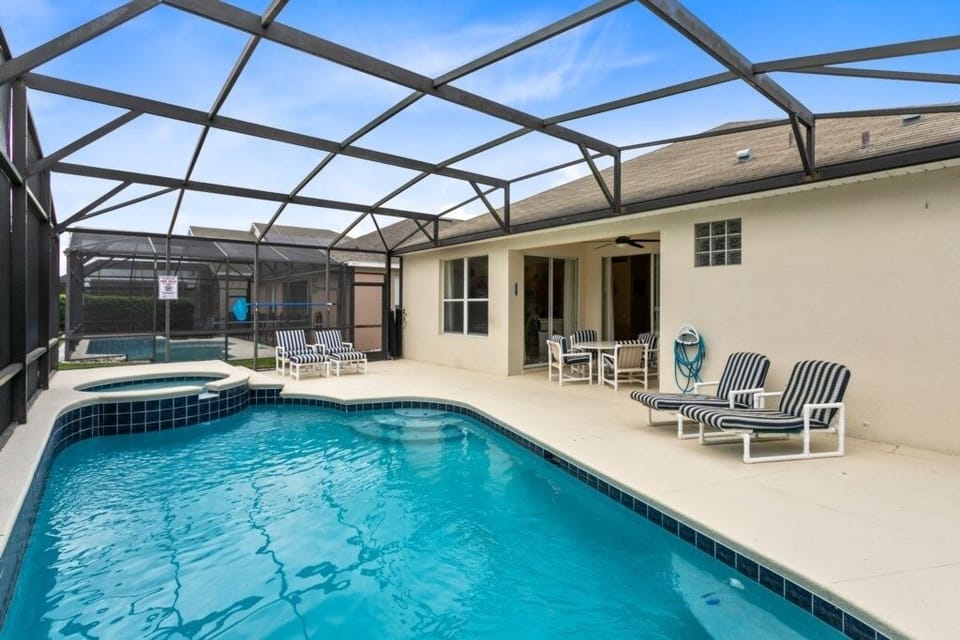 Villa, 4 Bedrooms | 4 bedrooms, desk, iron/ironing board, travel crib