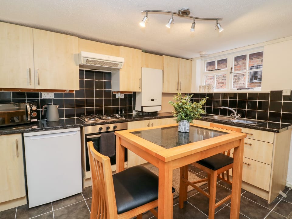 Cottage | Interior