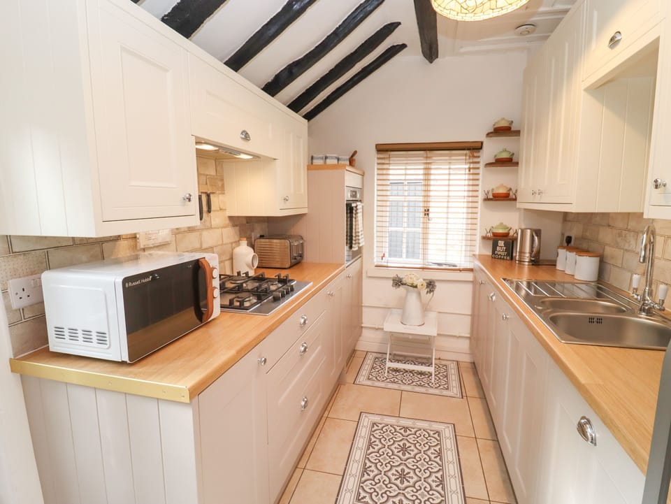 Cottage | Interior