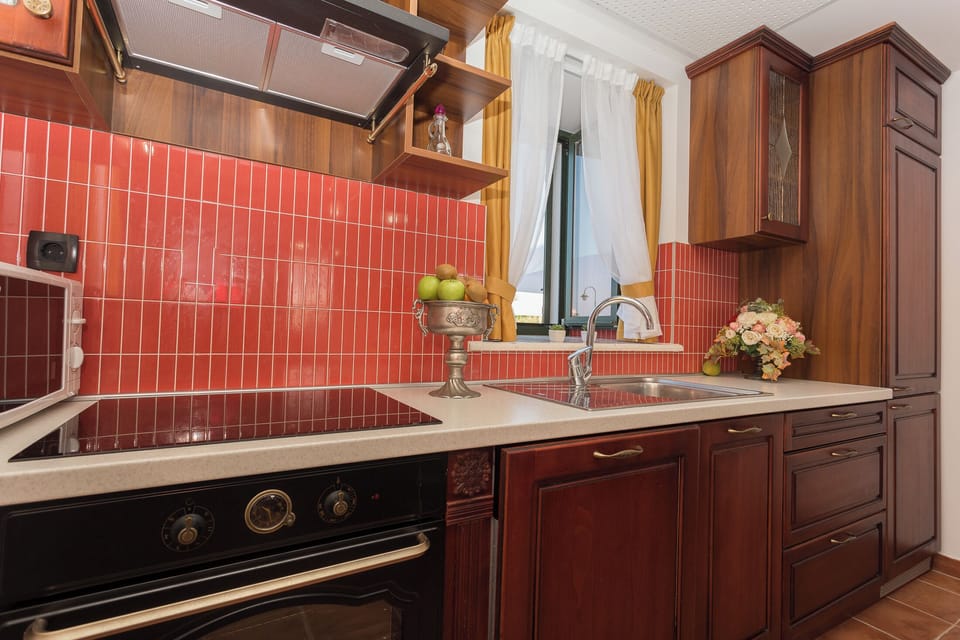 Basic Villa | Private kitchen