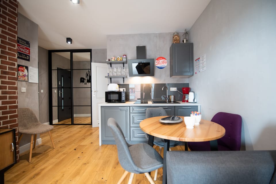 Private kitchenette