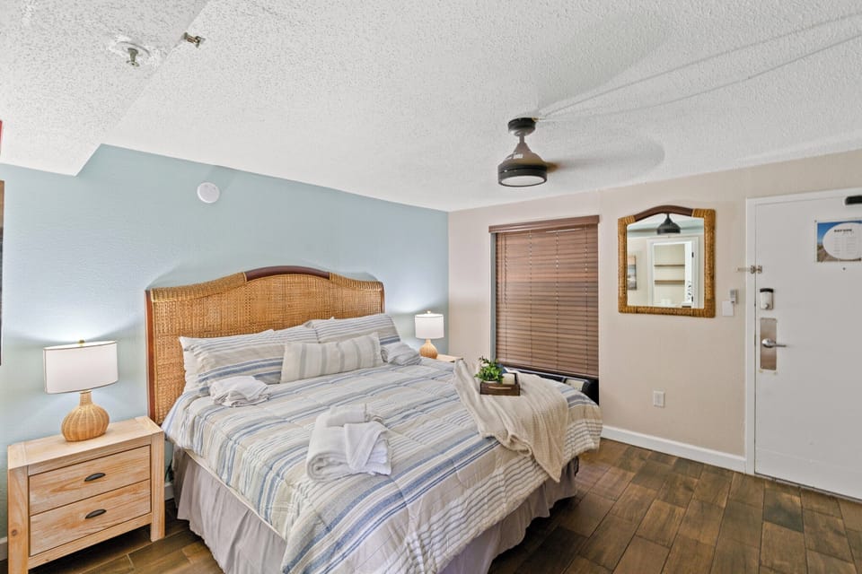 Condo, 1 Bedroom, Balcony, Ocean View (1037) | 1 bedroom, individually furnished, free WiFi
