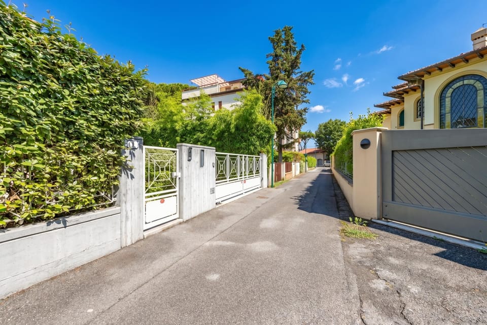 Standard Apartment, 2 Bedrooms, Terrace (Terrazza Apuana A Few Steps From The) | Exterior
