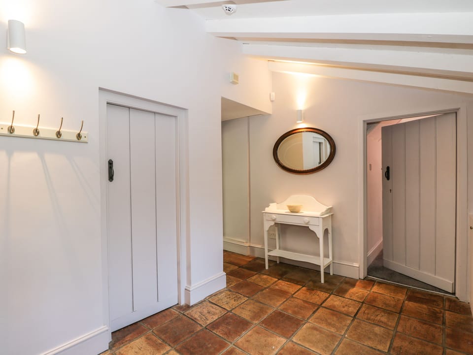 Cottage | 3 bedrooms, individually decorated, individually furnished, free WiFi