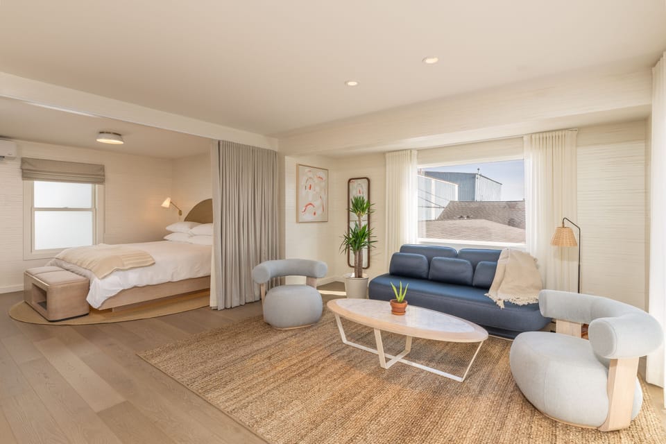 Terrace King | Premium bedding, down comforters, laptop workspace