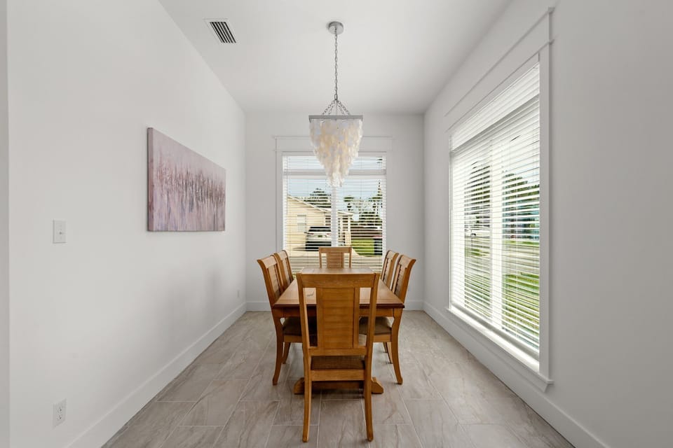 House, Multiple Beds, Kitchen | Dining