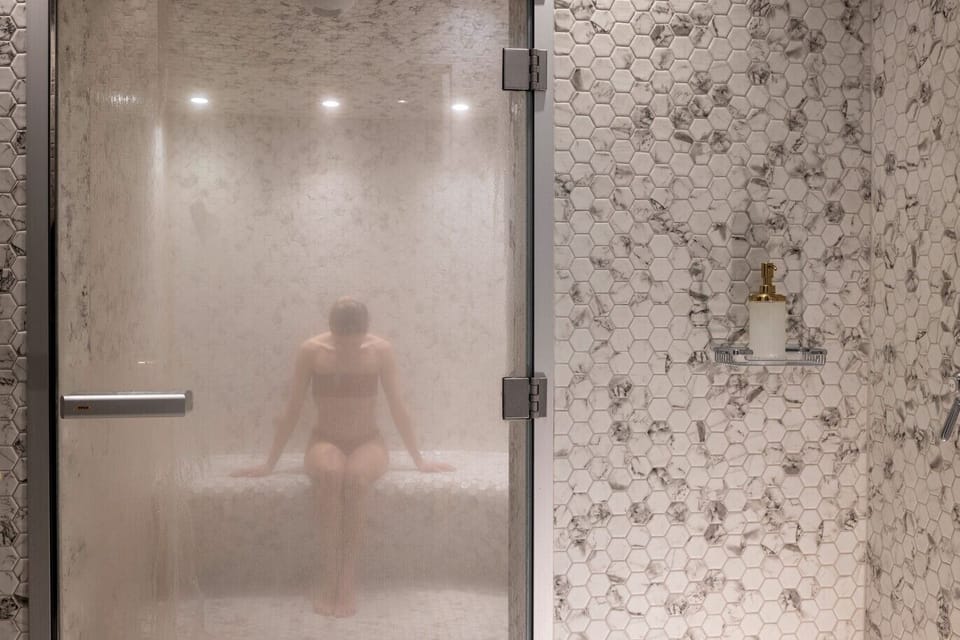 Steam room, Turkish bath, body treatments, deep-tissue massages, facials