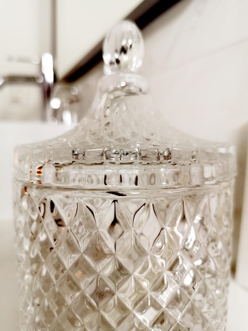 Deluxe Suite | Hypo-allergenic bedding, free minibar items, in-room safe