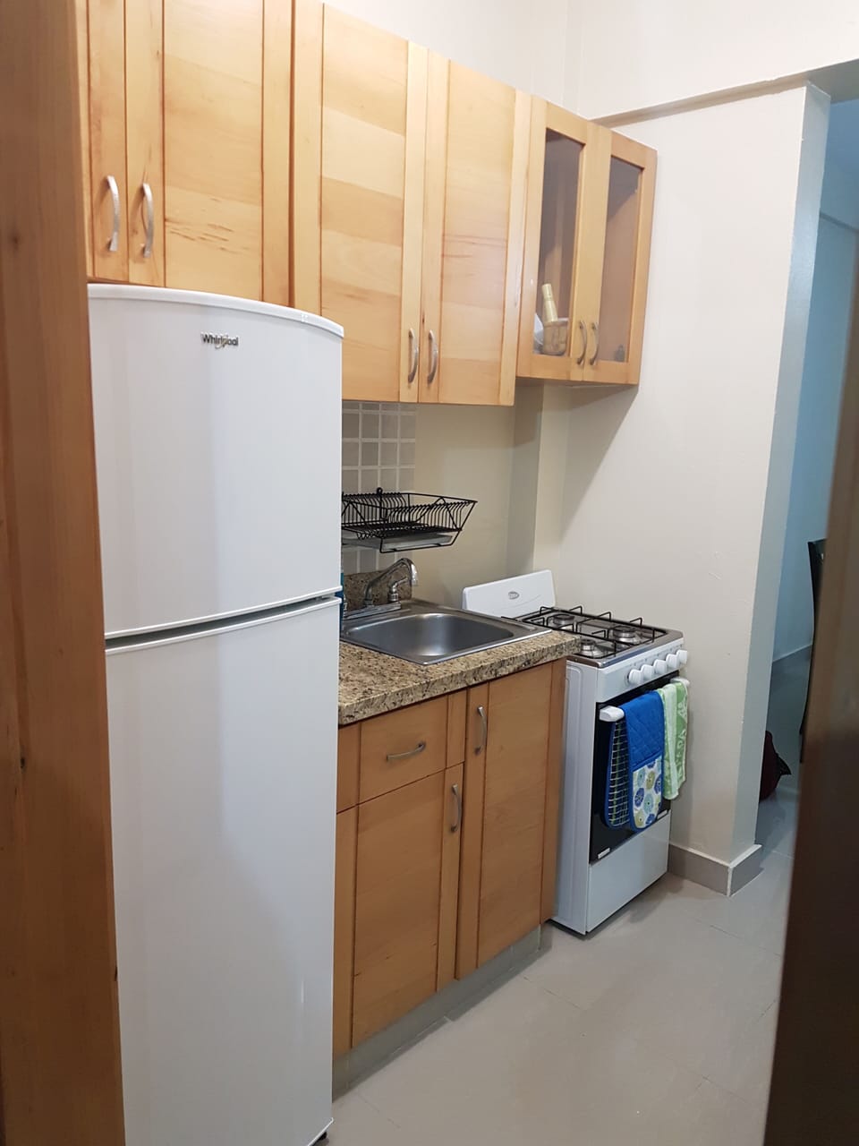 Luxury Apartment, 1 Bedroom, 2 Bathrooms, Pool View | Private kitchen | Full-size fridge, microwave, oven, toaster