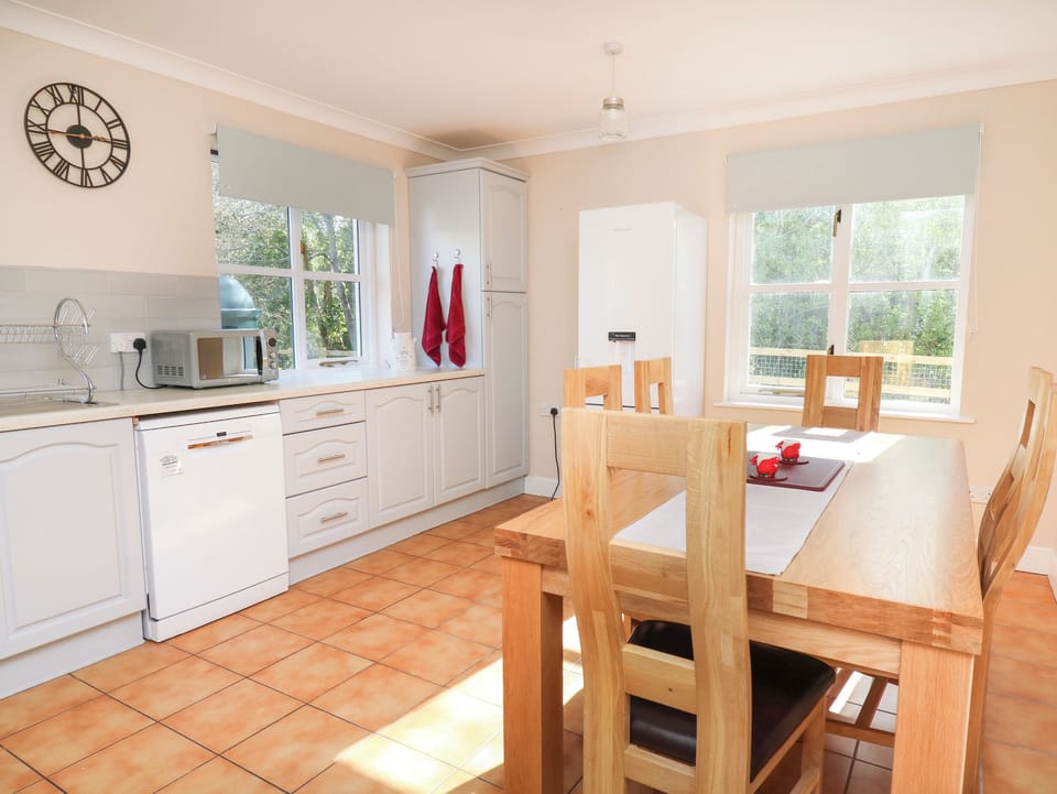 Fridge, dishwasher, electric kettle, toaster