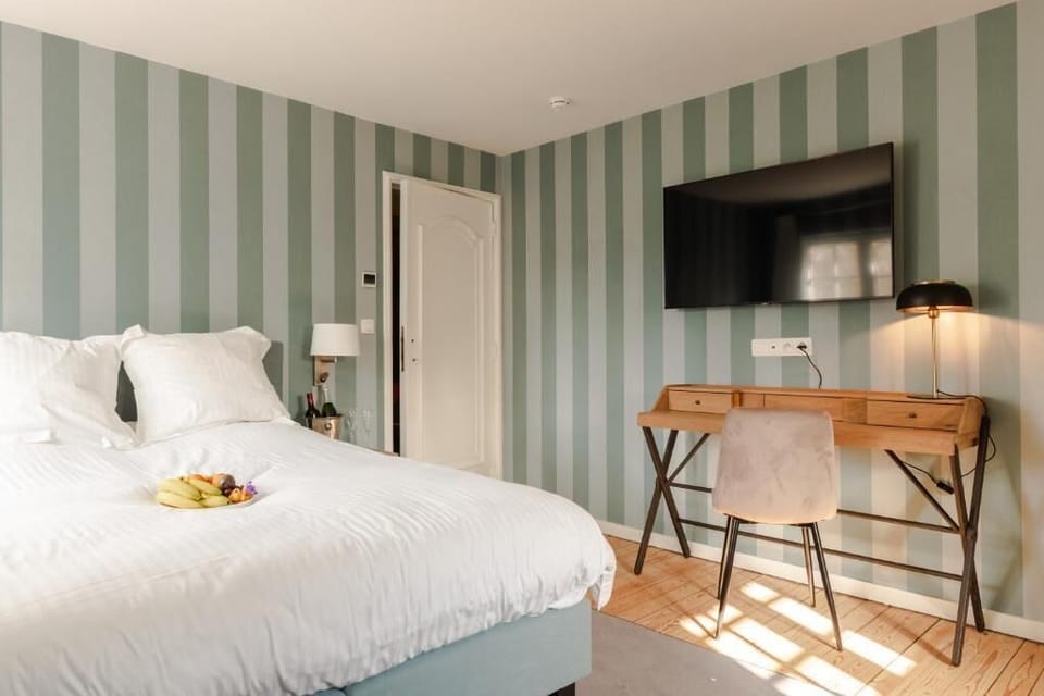 Individually decorated, desk, free WiFi, bed sheets