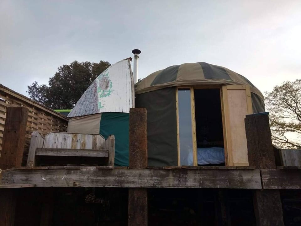 Cabin | Exterior